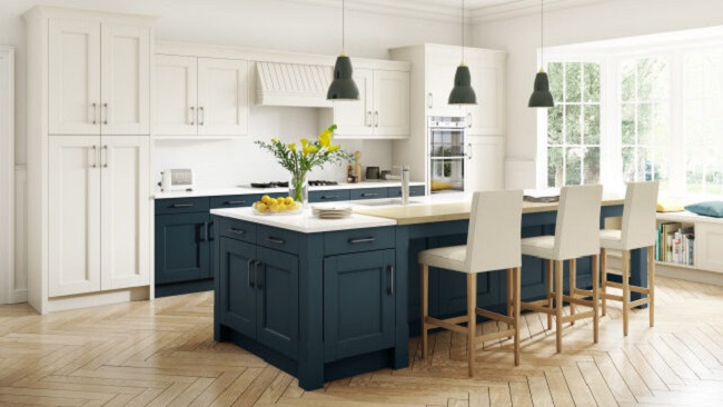 Inside-Out-Buxton-Manor-House-Painted-Ivory-Oxford-Blue